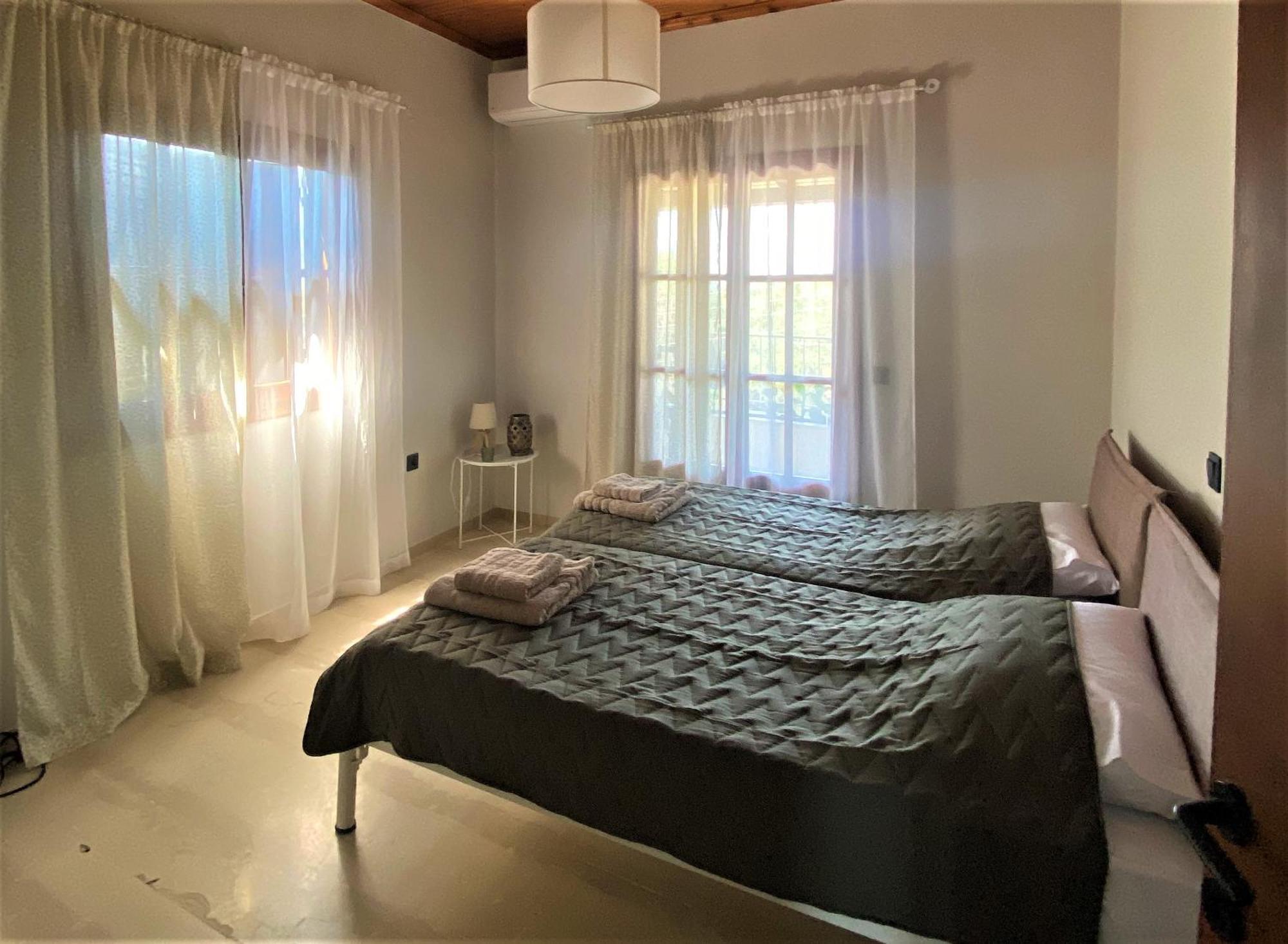 Alexandra'S Boutique House Villa Kato Garouna ภายนอก รูปภาพ
