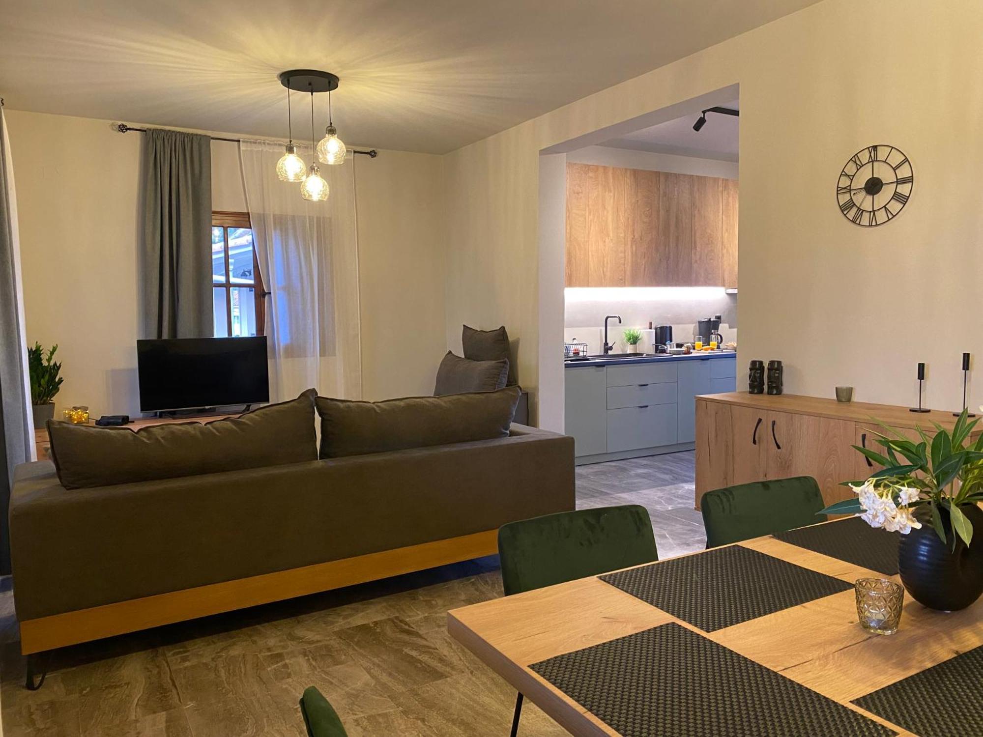 Alexandra'S Boutique House Villa Kato Garouna ภายนอก รูปภาพ