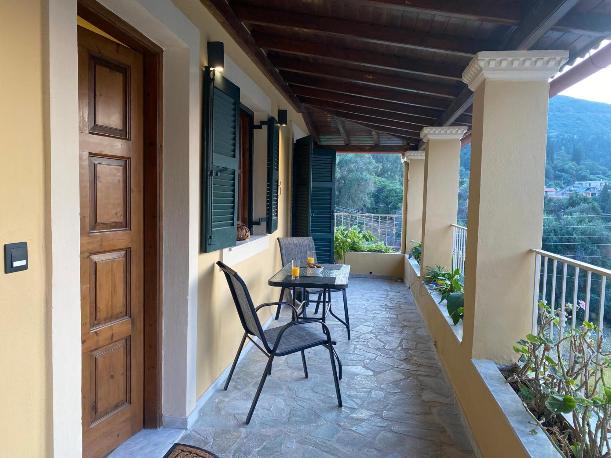 Alexandra'S Boutique House Villa Kato Garouna ภายนอก รูปภาพ
