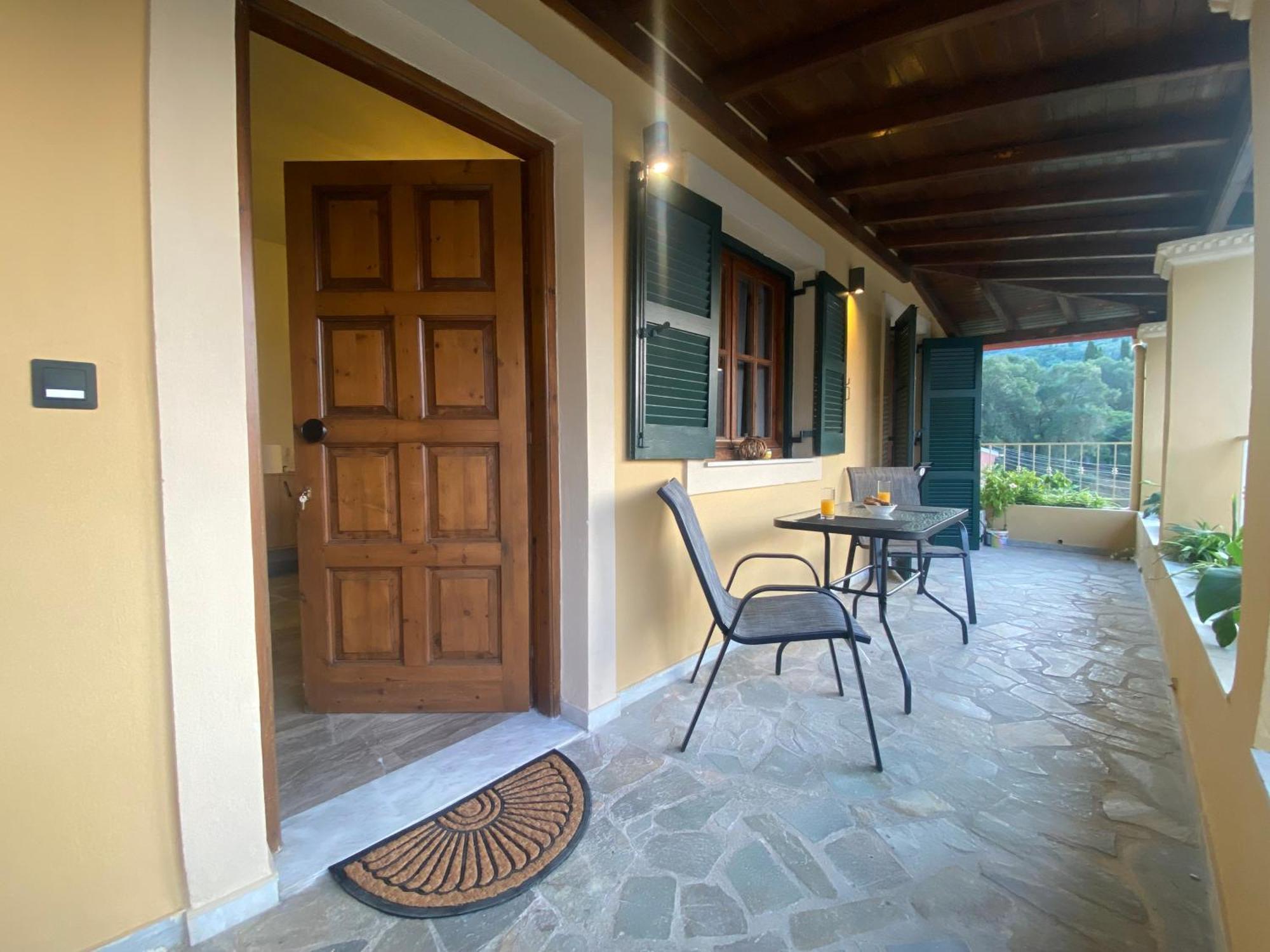 Alexandra'S Boutique House Villa Kato Garouna ภายนอก รูปภาพ